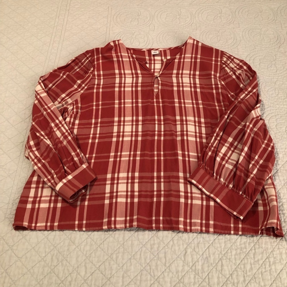 Peasant tops bundle. Size large. - Picture 9 of 14